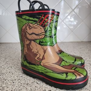Dinosaur rainboots